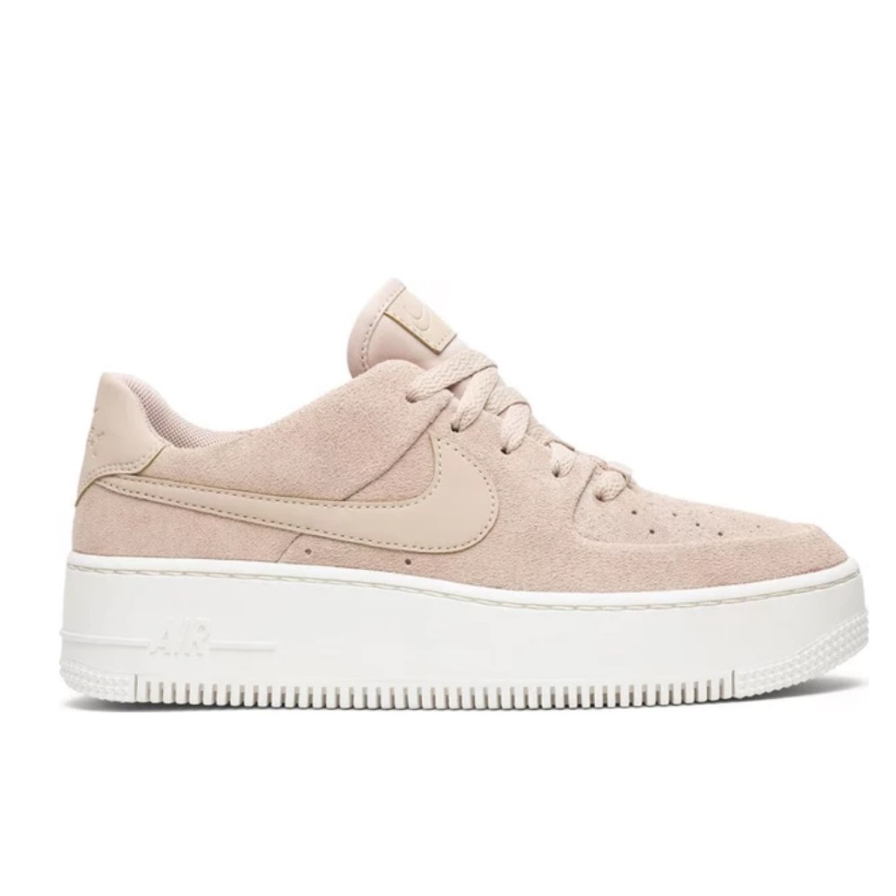 Size 7 women’s Air Force 1 sage low sneakers